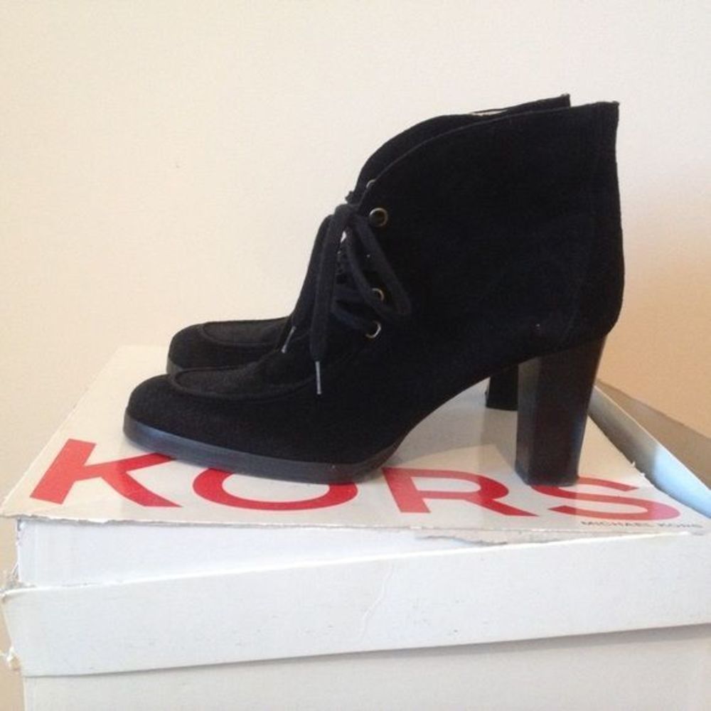 Michael Kors short boots